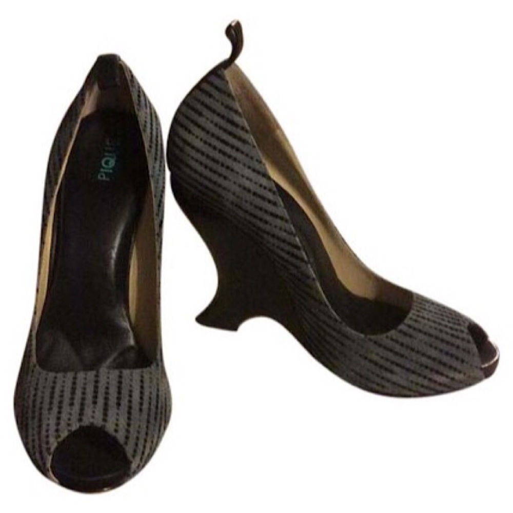 Pique Grey Wedge Peep Toe Heel